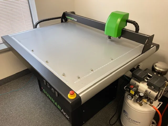 Gunnar_AiOX_Hybrid_M_Computerized_Mat_Cutter_1 MI.webp